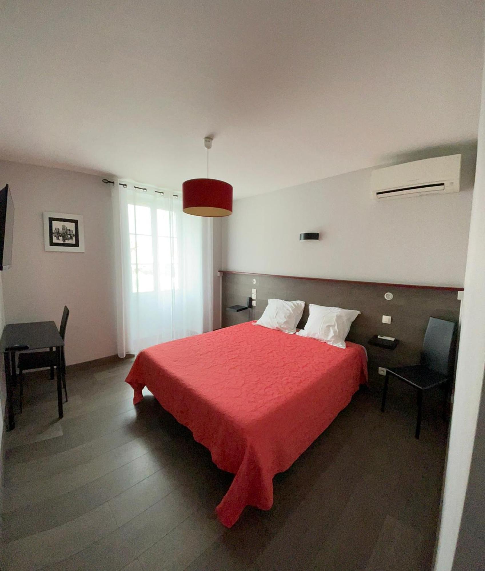 Hotel Mendy Saint-Jean-le-Vieux (Ain) Exterior foto